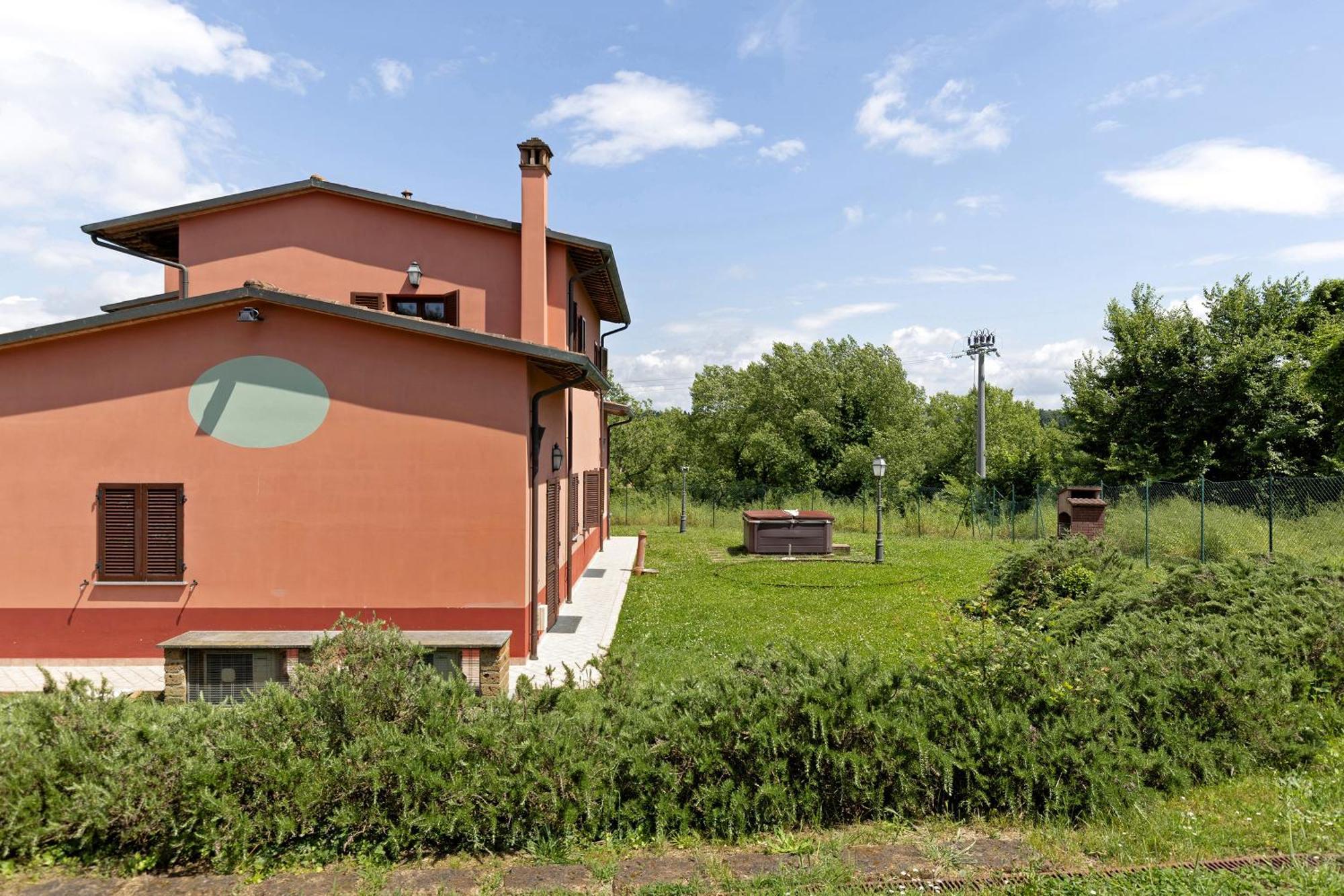 La Bettola Tavern Rooms Restaurant Монтополі-ін-Валь-д'Арно Екстер'єр фото